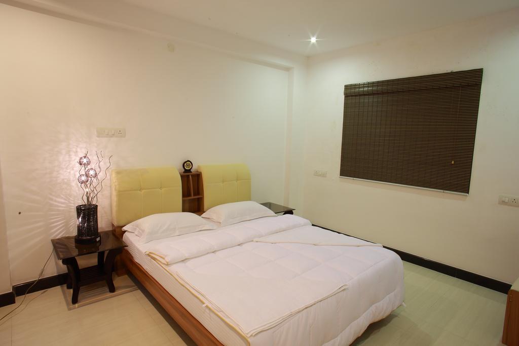 Phils' Residency & Banquets Hotel Kochi Kamer foto